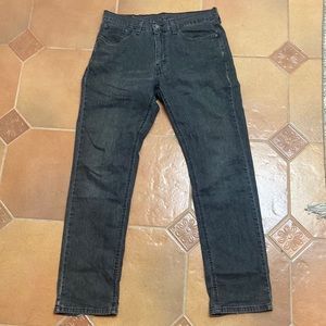 Dark gray Levi’s jeans W34 L34